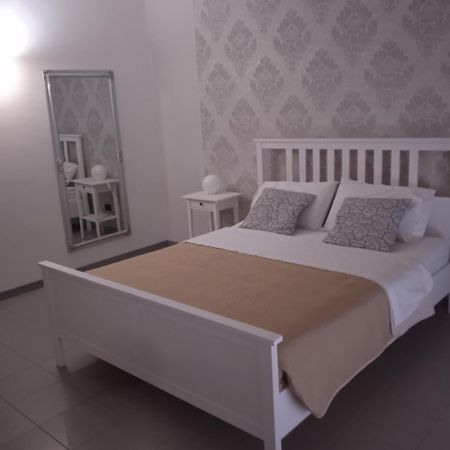 Residenza Locatelli Apartment Verona Exterior photo